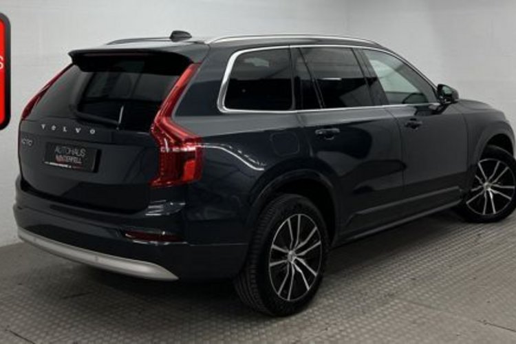 Volvo XC90 XC90 B5 AWD 7SITZ+PANO+AHK+360+HUD+H/K+STANDHZG+