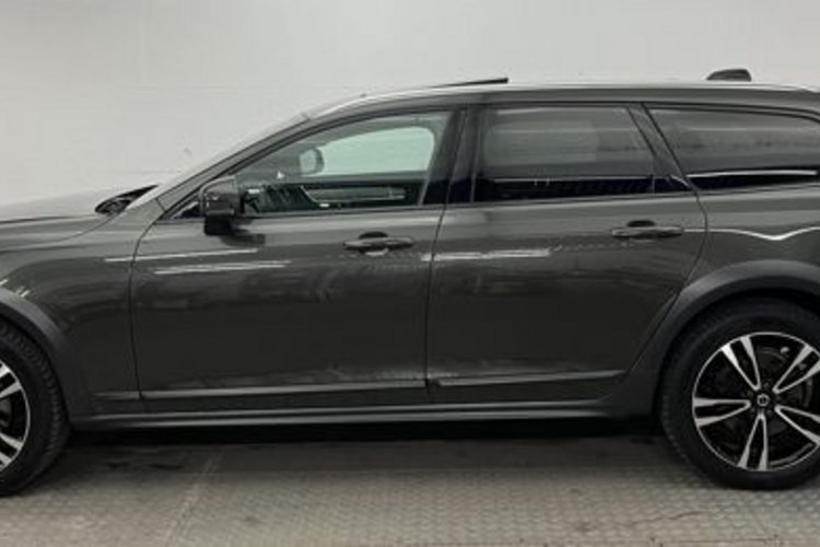 Volvo V90 Cross Country V90 Cross Country D4 PRO AWD PANO+MEMORY+H&amp;K+LED