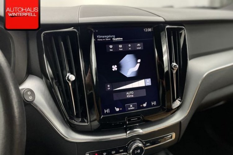 Volvo XC60 XC60 D4 AWD STANDHEIZUNG+LED+KEYLESS+LKA+