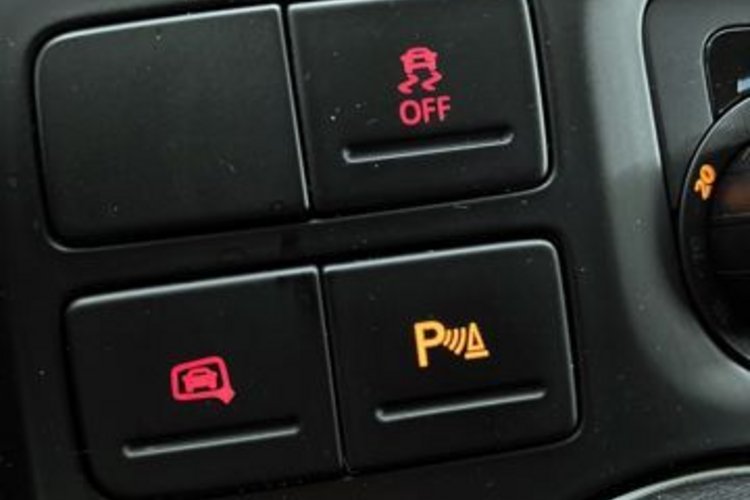 Volkswagen T5 Multivan T5 Multivan 2.0 TDI Comfortline 7SITZ+ESD+AHK+