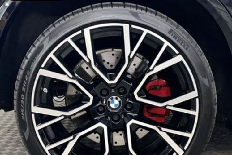 BMW X5 M X5 M COMPETITION CARBON PANO-SKY+B&amp;W+LASER+AHK+