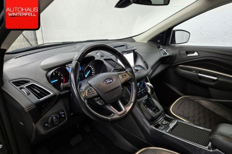 Ford Kuga Kuga 2.0 TDCi 4x4 Aut. Vignale PANO+AHK+KAMERA+