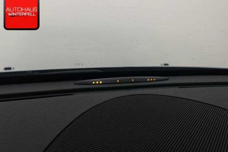 Mercedes-Benz E 200 E 200 Kompressor PDC+2-ZONEN+SITZHEIZ+TEMPOMAT+