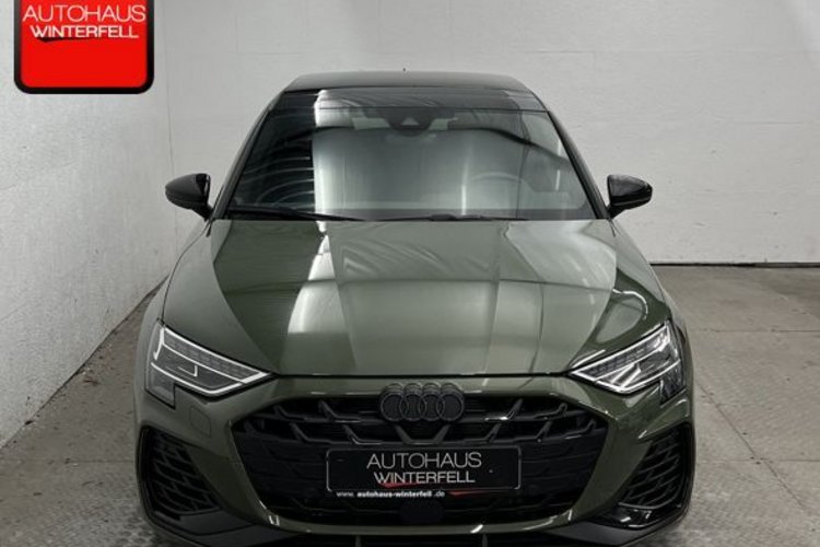 Audi S3 S3 Sportback 2.0 TFSI qu PANO+AKRAPOVIC+MATRIX+