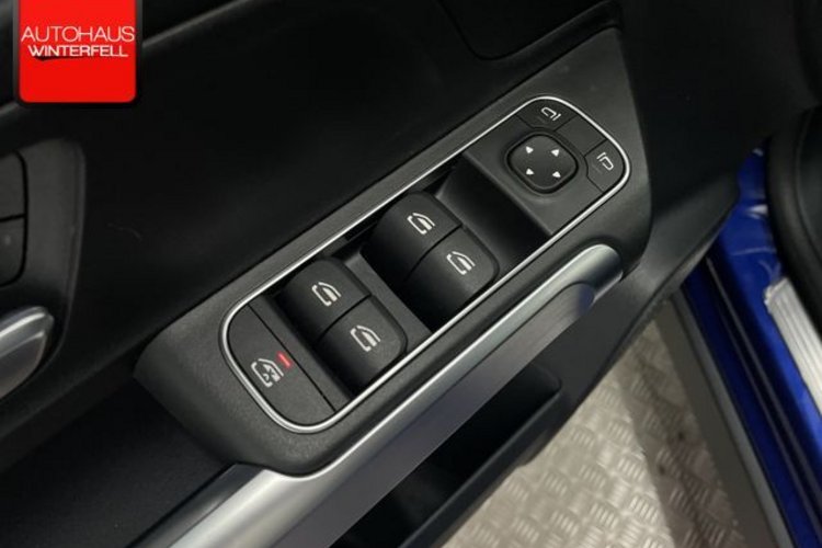 Mercedes-Benz GLB 180 GLB 180 d PROGRESSIVE NIGHT 7SITZER+DIGITAL+MBUX