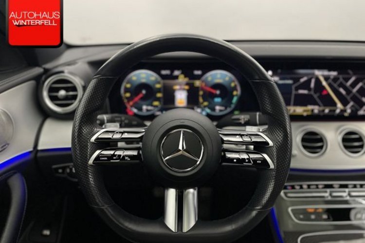 Mercedes-Benz E 300 E 300 de T 4M AMG NIGHT CARBON PANO+AHK+MEMO+