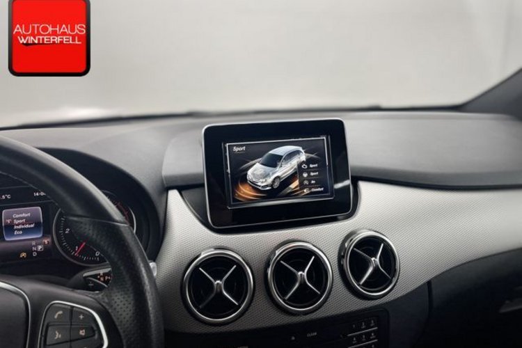 Mercedes-Benz B 180 B 180 d 7G-DCT URBAN AHK+NAVI+KLIMA+SITZHEIZUNG+