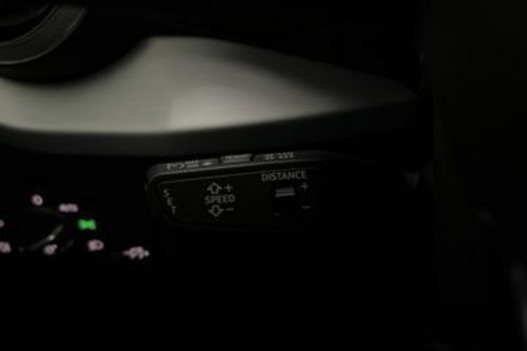 Audi Q2 Q2 40 TFSI qu S line PANO+AHK+SONOS+KAMERA+ACC+
