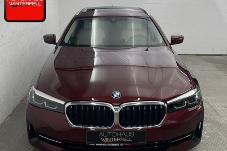 BMW 530 530 d xDrive Touring INDIVIDUAL+PANO+AHK+MEMO+