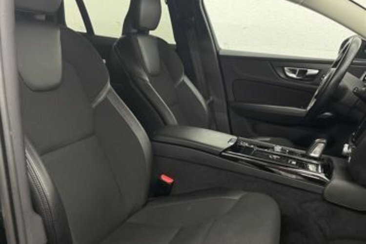 Volvo V60 V60 T6 Recharge Plug-In Hybrid AWD AHK+KAMERA+