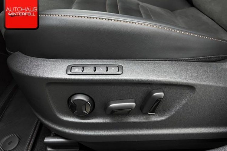 Cupra Ateca Ateca 2.0 TSI 4Drive AKRAPOVIC+BREMBO+BEATS+360+