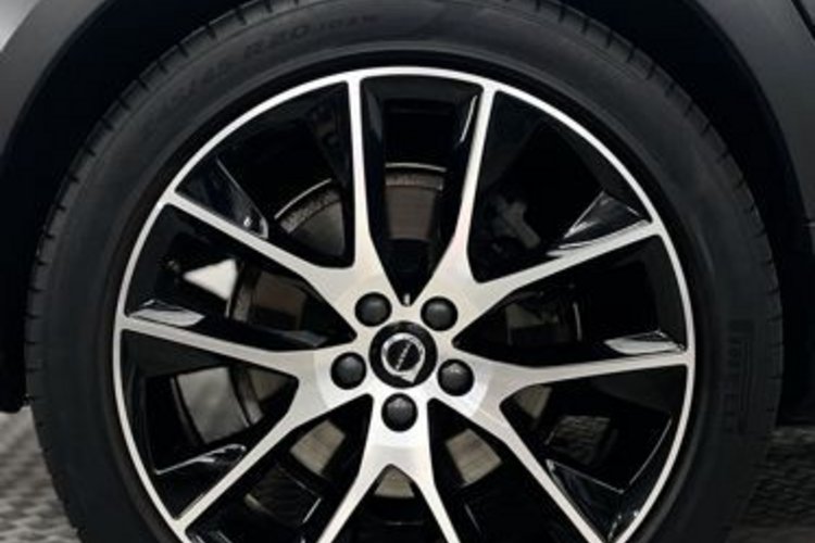 Volvo V90 Cross Country V90 Cross Country D4 AWD Pro MEMO+STANDHZG+AHK