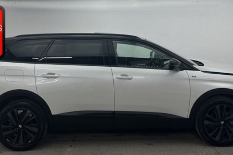 Peugeot 5008 5008 Hybrid 136 e-DSC GT BLACK TONE 7SITZ+PANO+
