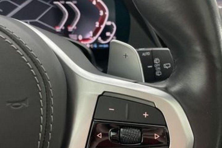 BMW X5 X5 xDrive 45e M SPORT PANO+LASER+HUD+2-ACHS-LUFT