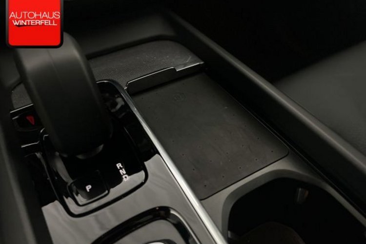 Volvo XC60 XC60 B5 B AWD Ultimate Dark PANO+B&amp;W+FOUR-C+360+