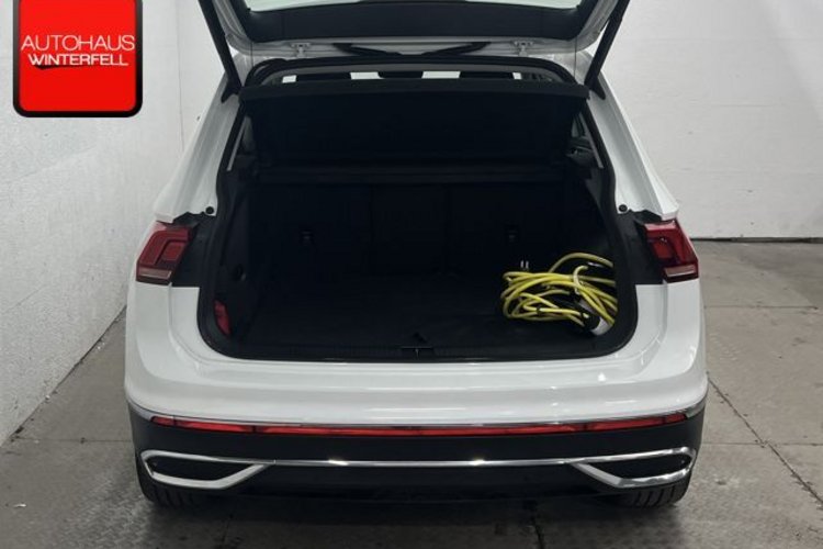 Volkswagen Tiguan Tiguan 1.4 eHybrid Elegance PANO+AHK+IQ.LIGHT+