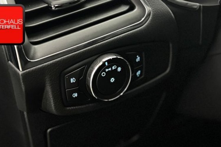 Ford S-Max S-MAX 2.0 TITANIUM 7SITZ+KAMERA+ACC+LED+CARPLAY+