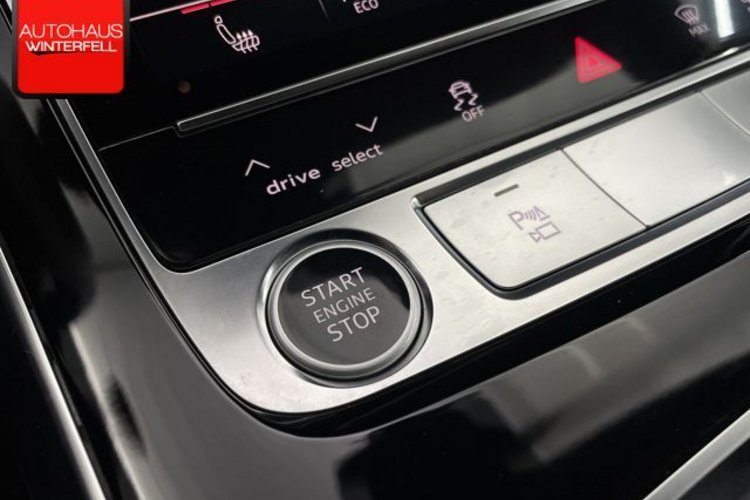 Audi Q8 Q8 50 TDI quattro S line PANO+AHK+LUFT+22Z+MEMO+
