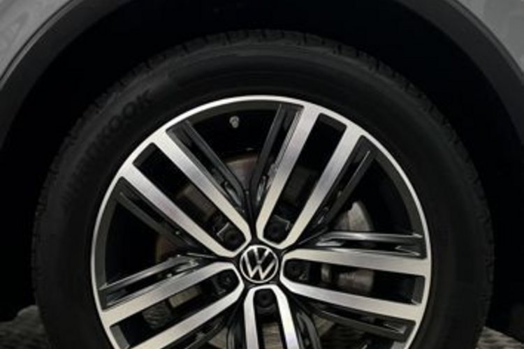 Volkswagen Tiguan Tiguan 2.0 4M Elegance PANO+IQ-LIGHT+AHK+MEMORY+
