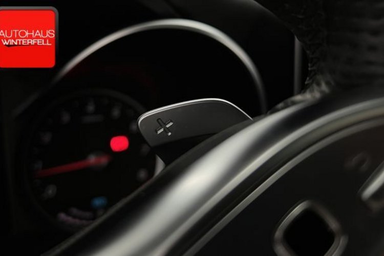 Mercedes-Benz C 300 C 300 e AMG NIGHT PANO+AIRMATIC+KEYLESS+KAMERA+