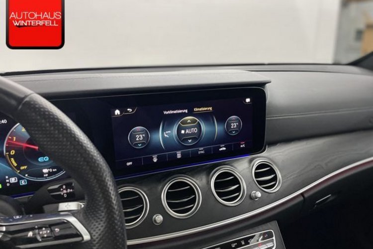 Mercedes-Benz E 300 E 300 de T 4M AMG NIGHT PANO+AHK+HUD+DISTRONIC+