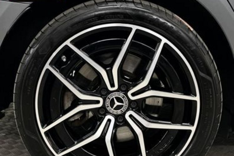 Mercedes-Benz E 300 E 300 de 4M AMG NIGHT MAGNO BURMESTER-3D+PANO+
