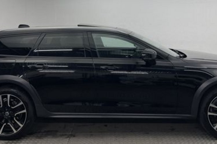 Volvo V90 Cross Country V90 Cross Country B5 Ultimate AWD PANO+STANDHEIZ