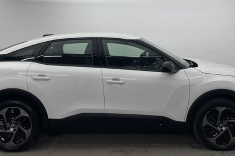Citroën C4 C4 PureTech 130 EAT8 FEEL PACK LED+KAMERA+KLIMA+