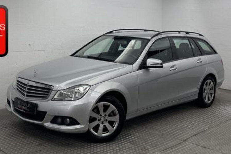 Mercedes-Benz C 200 C 200 T CDI BlueEfficiency NAVI+PDC+TEMPOMAT+