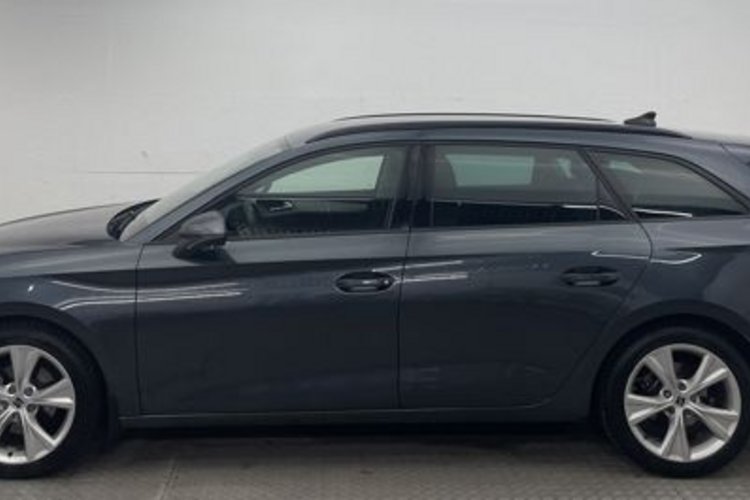 Seat Leon Leon Sportstourer 1.5 eTSI FR STANDHZG+AHK+ACC+