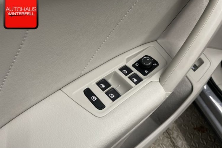 Volkswagen Tiguan Tiguan 2.0 4M Elegance PANO+IQ-LIGHT+AHK+MEMORY+