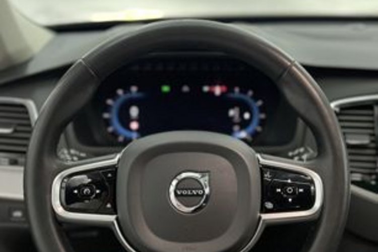 Volvo XC90 XC90 B5 D AWD Plus Bright 7SITZ+PANO+LUFT+AHK+
