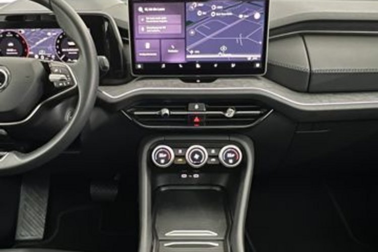 Skoda Kodiaq Kodiaq 2.0 4x4 Selection 7SITZ+PANO+AHK+360+HUD+