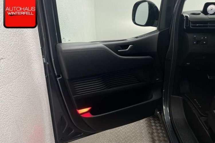 Hyundai STARIA STARIA 2.2 CRDi SIGNATURE AWD 7SITZ+PANO+ACC+