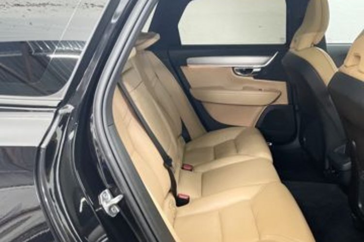 Volvo V90 Cross Country V90 Cross Country D4 AWD Pro MEMO+STANDHZG+AHK