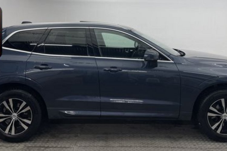 Volvo XC60 XC60 B4 B PRO PANO+AHK+360+MEMO+STANDHEIZUNG+LED