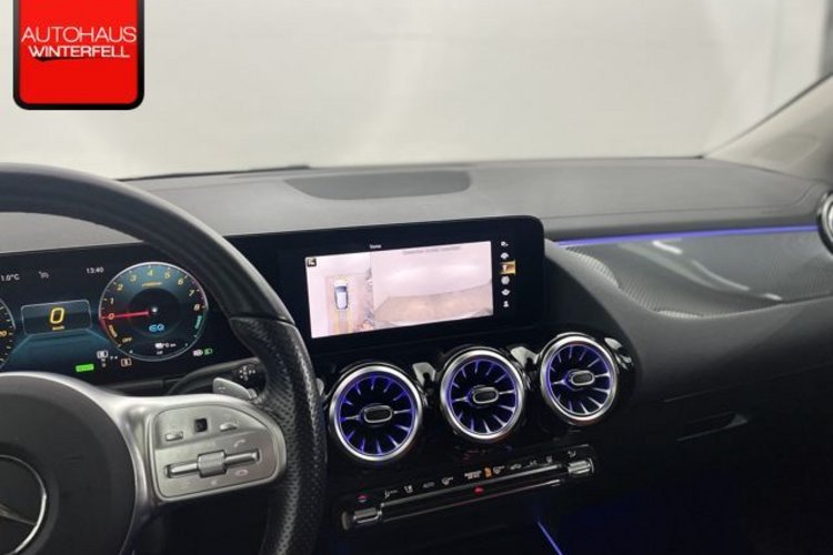 Mercedes-Benz GLA 250 GLA 250 e AMG NIGHT EXKLUSIV PANO+360+KEYLESS+