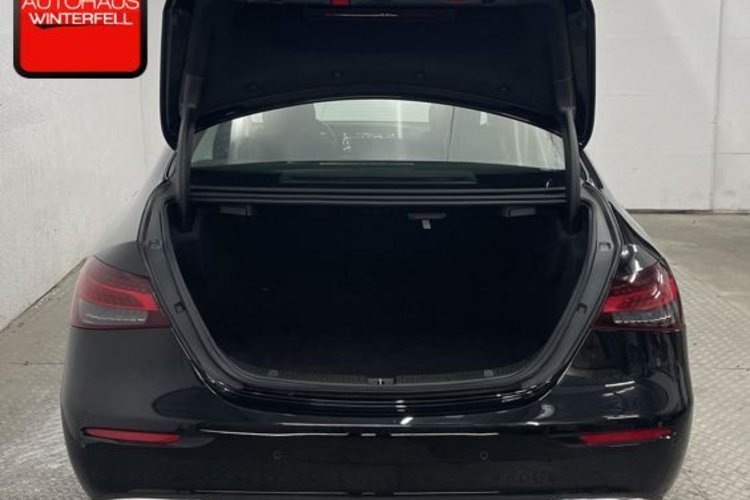 Mercedes-Benz E 400 E 400 d 4M AVANTGARDE ESD+AIRMATIC+BURMESTER+LED