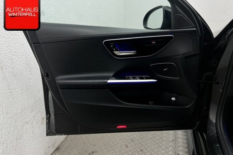 Mercedes-Benz C 220 C 220 d T 4M AMG NIGHT PANO+DIGITAL+DISTRONIC+