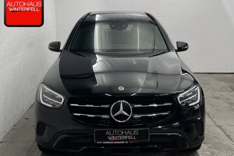 Mercedes-Benz GLC 300 GLC 300 de 4M NIGHT AMG 20Z PANO+AHK+AIR-BODY+