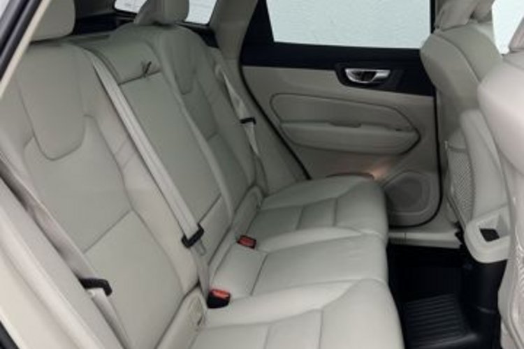 Volvo XC60 XC60 T6 AWD RECH INSCRIPTION PANO+AHK+STANDHZG+