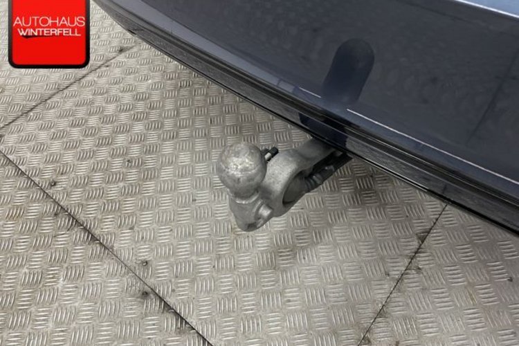 Volvo V90 V90 T8 R-DESIGN RECH AWD PANO+AHK+B&amp;W+STANDHZG+