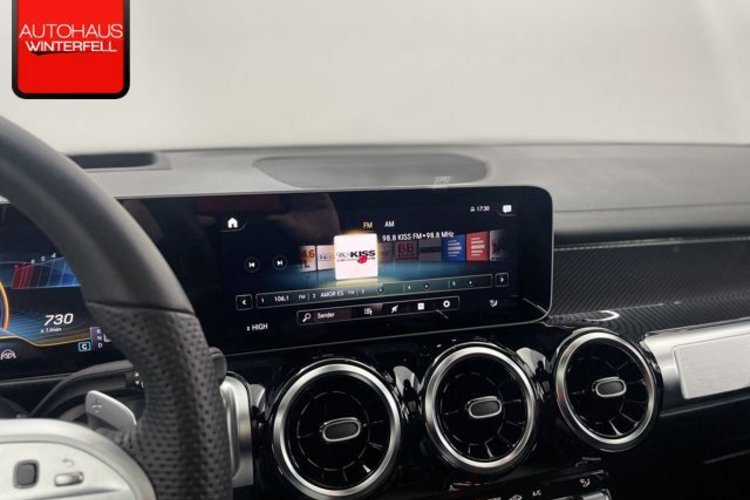 Mercedes-Benz GLB 35 AMG GLB 35 AMG CARBON 4M 7SITZ+PANO+360+HUD+MEMO+