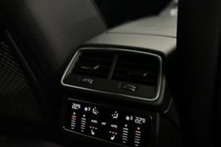 Audi A6 A6 Avant 50 TDI qu S line PANO+AHK+LUFT+STANDHZG