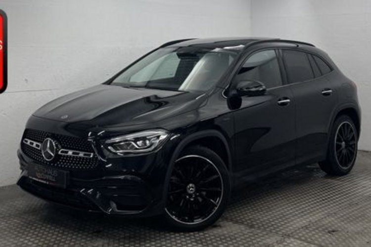 Mercedes-Benz GLA 250 GLA 250 e AMG NIGHT EXKLUSIV PANO+360+KEYLESS+