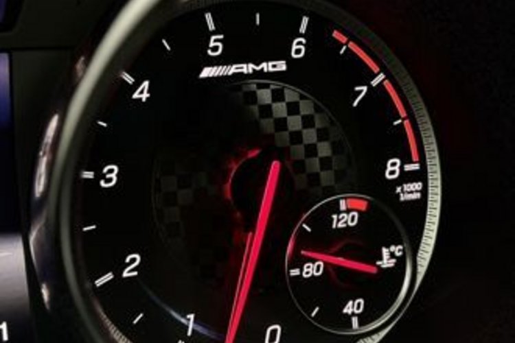 Mercedes-Benz SLC 43 AMG SLC 43 AMG PERFOR CARBON KAMERA+MEMO+KEYLESS