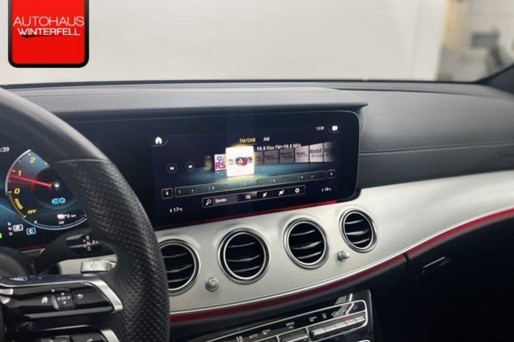 Mercedes-Benz E 300 E 300 de T 4M AMG NIGHT PANO+HUD+BURMESTER+DISTR
