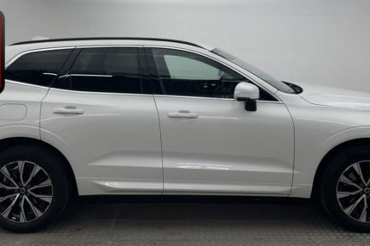 Volvo XC60 XC60 B4 D AWD AHK+KAMERA+GOOGLE+KEYLESS+