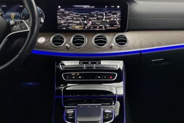 Mercedes-Benz E 300 E 300 de T 4M Exclusive AHK+MEMO+360+HUD+SOFT+
