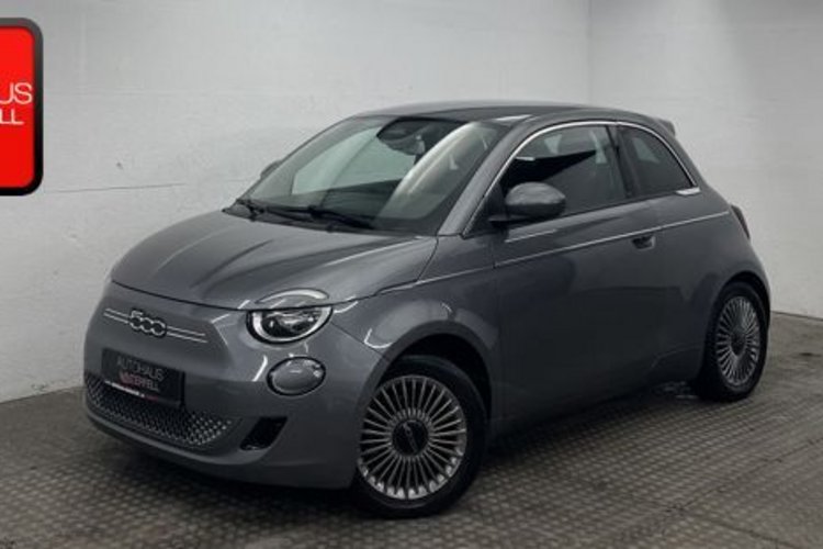 Fiat 500e 500e 42KWH STYLE+KOMFORT+KAMERA+SITZHEIZUNG+